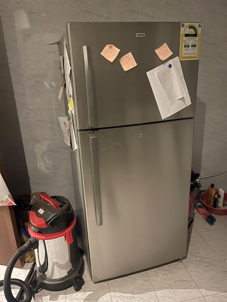 نشتري الأثاث المستعمل